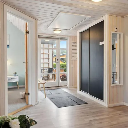 Four-bedroom In Haderslev *